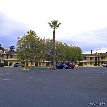 Hotel Salina Beaumont Ca Esterno foto