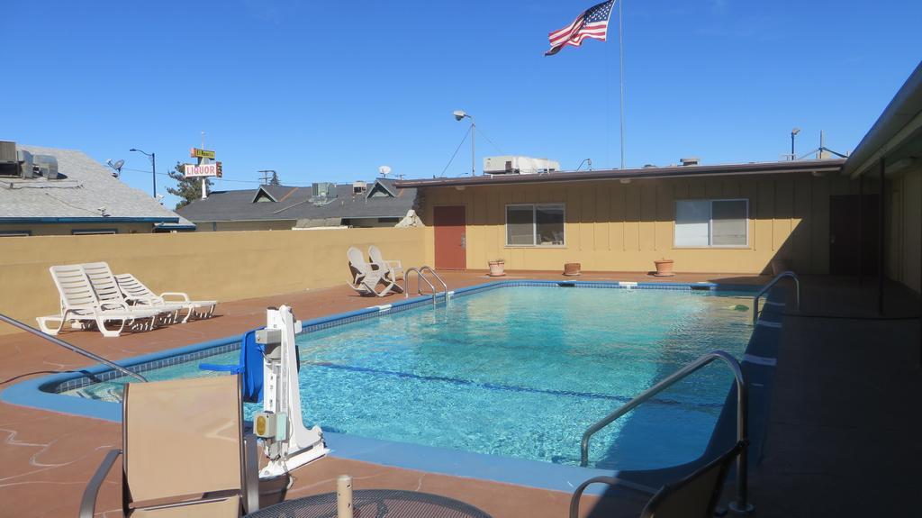 Hotel Salina Beaumont Ca Esterno foto